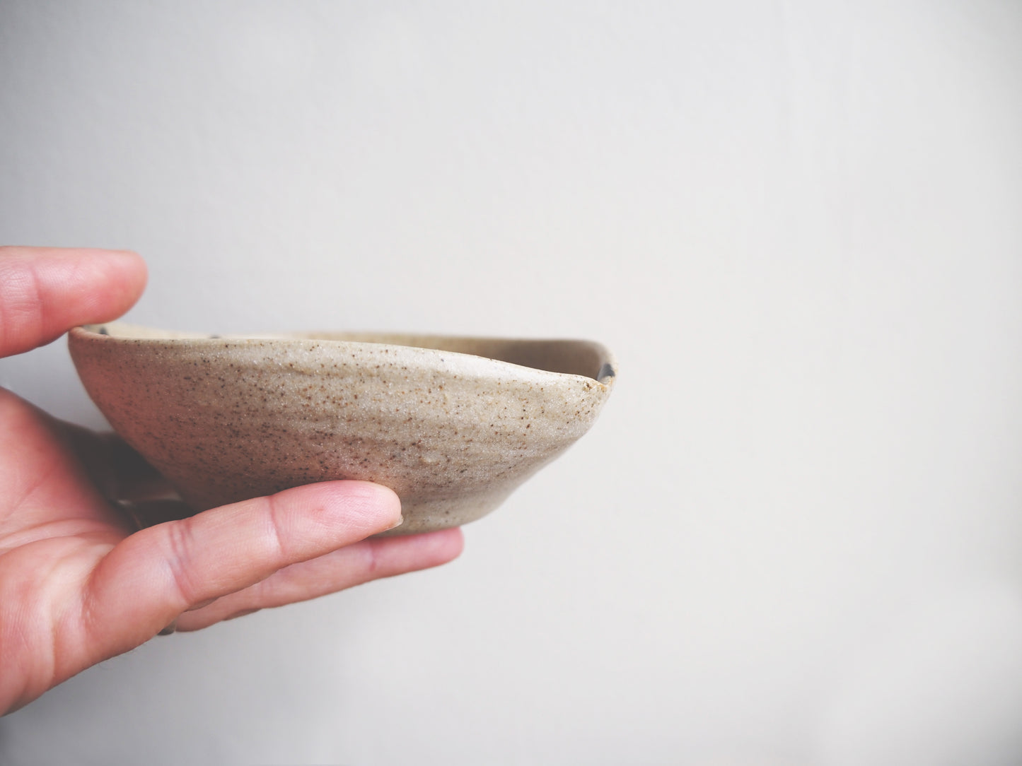 Handmade Oat-Glazed Ceramic Soap Dish – Natural Stoneware for Goat Milk Soap