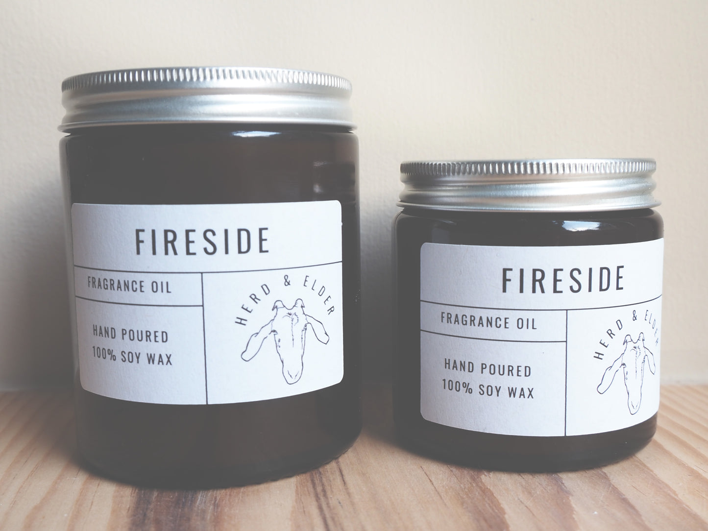Fireside Candle - Woody and Aromatic