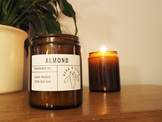 Almond Soy Candle – Warm & Inviting Blend with Marzipan, Vanilla & Cherry