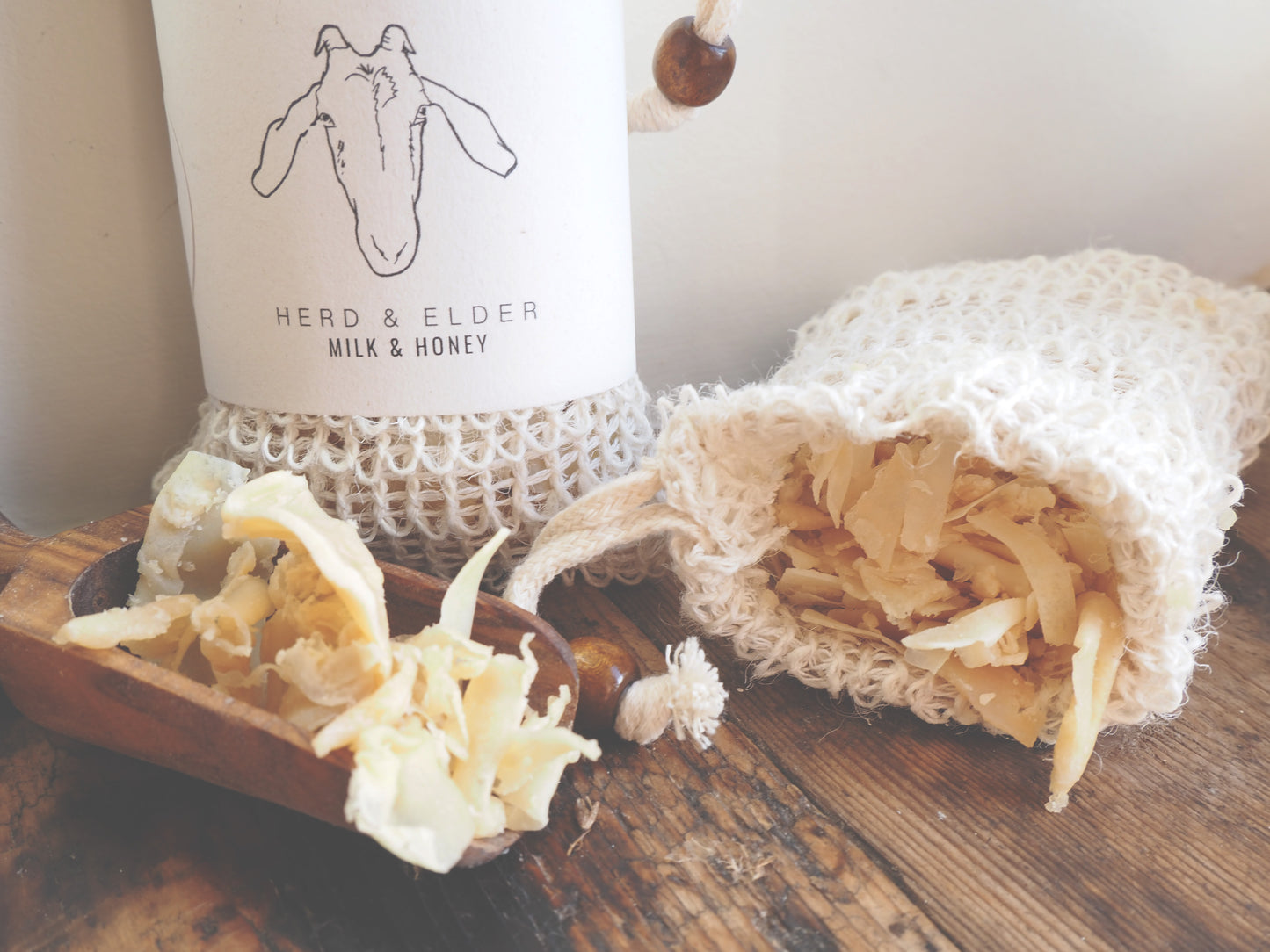 Honey Goats Milk Soap Bag - Exfoliating Scrub Bag