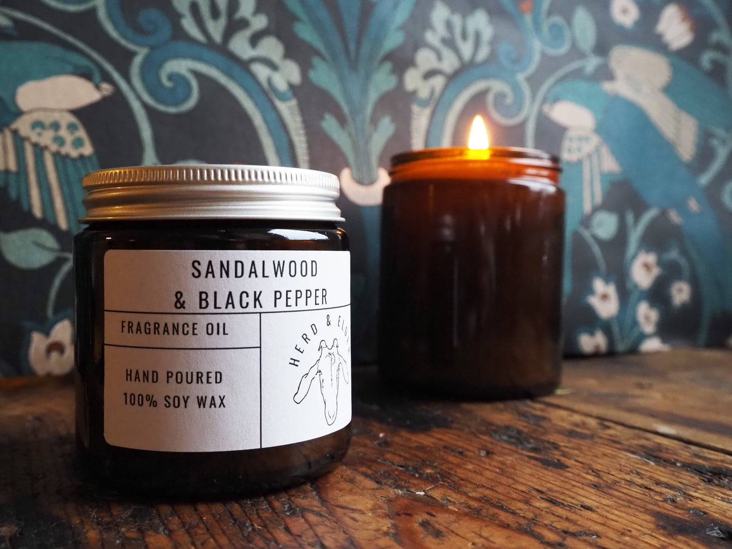 Sandalwood & Black Pepper Soy Candle – Warm, Spiced & Sophisticated Scent